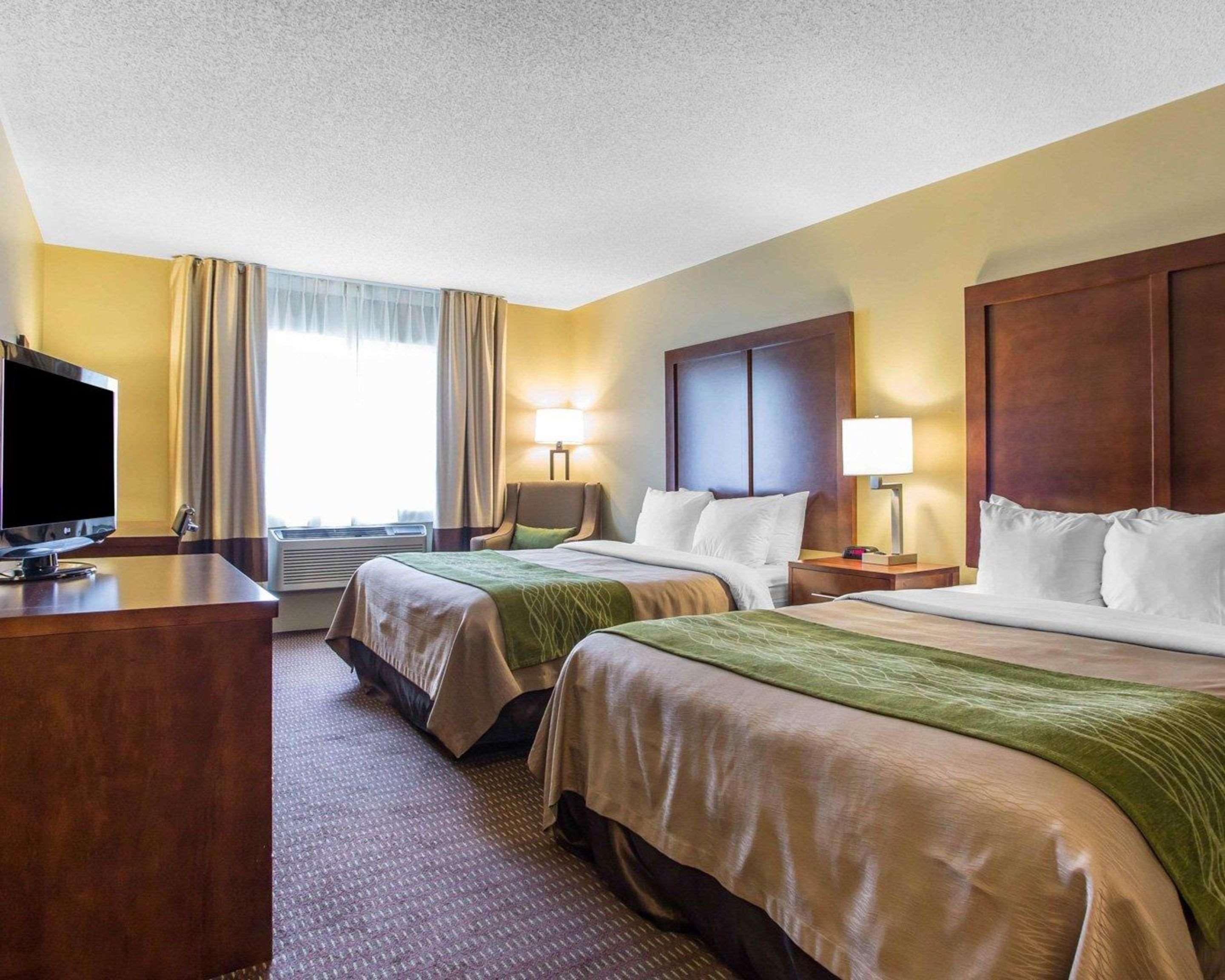 Comfort Inn Rhinelander Εξωτερικό φωτογραφία