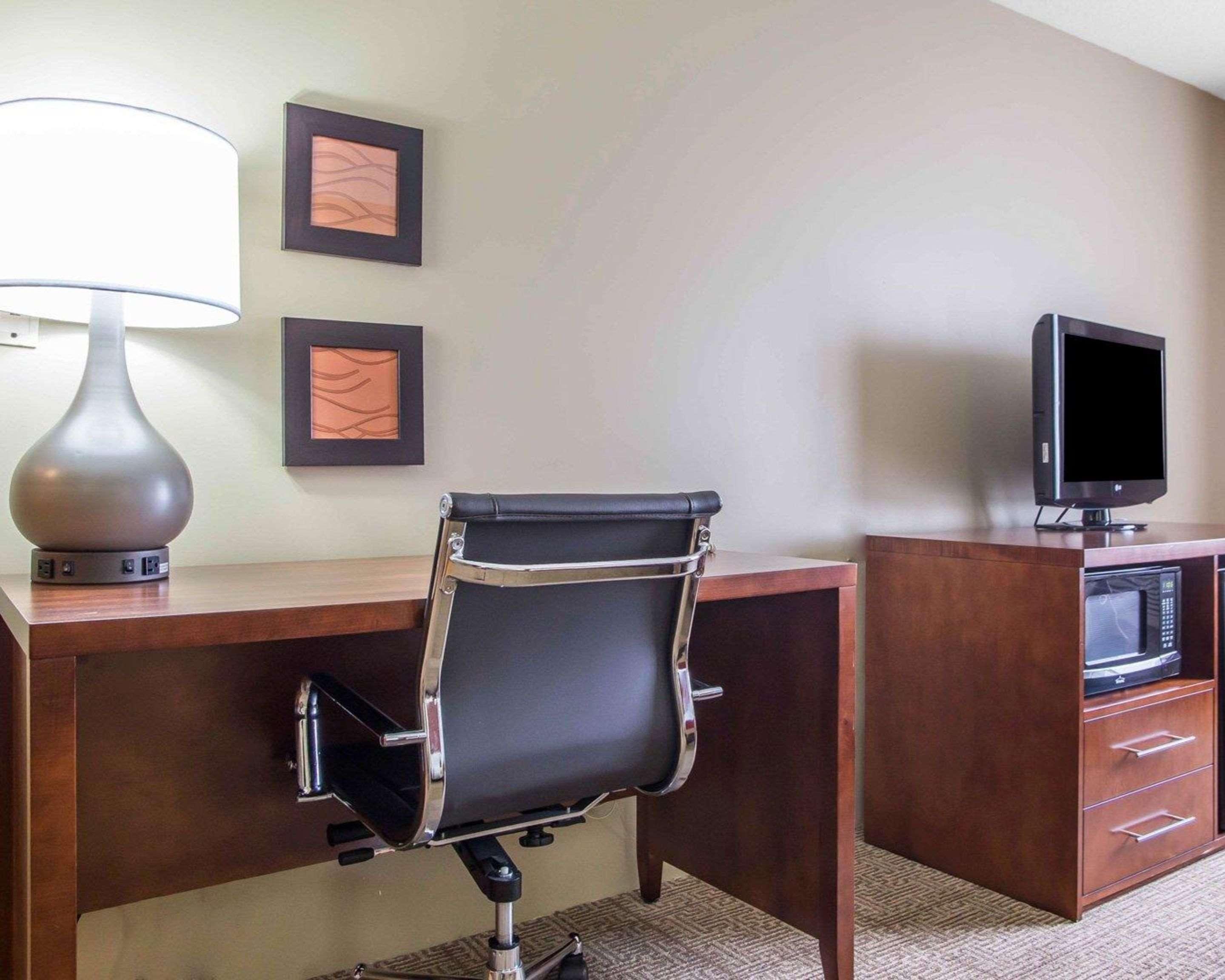 Comfort Inn Rhinelander Εξωτερικό φωτογραφία