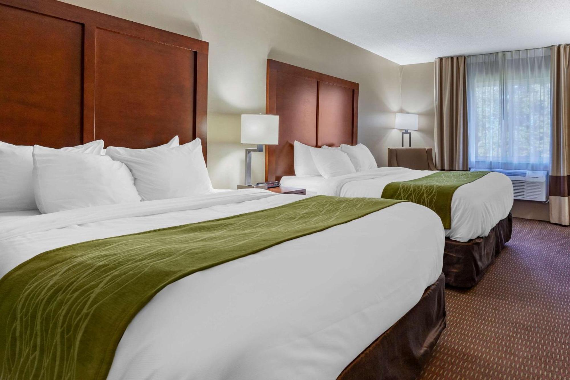 Comfort Inn Rhinelander Εξωτερικό φωτογραφία