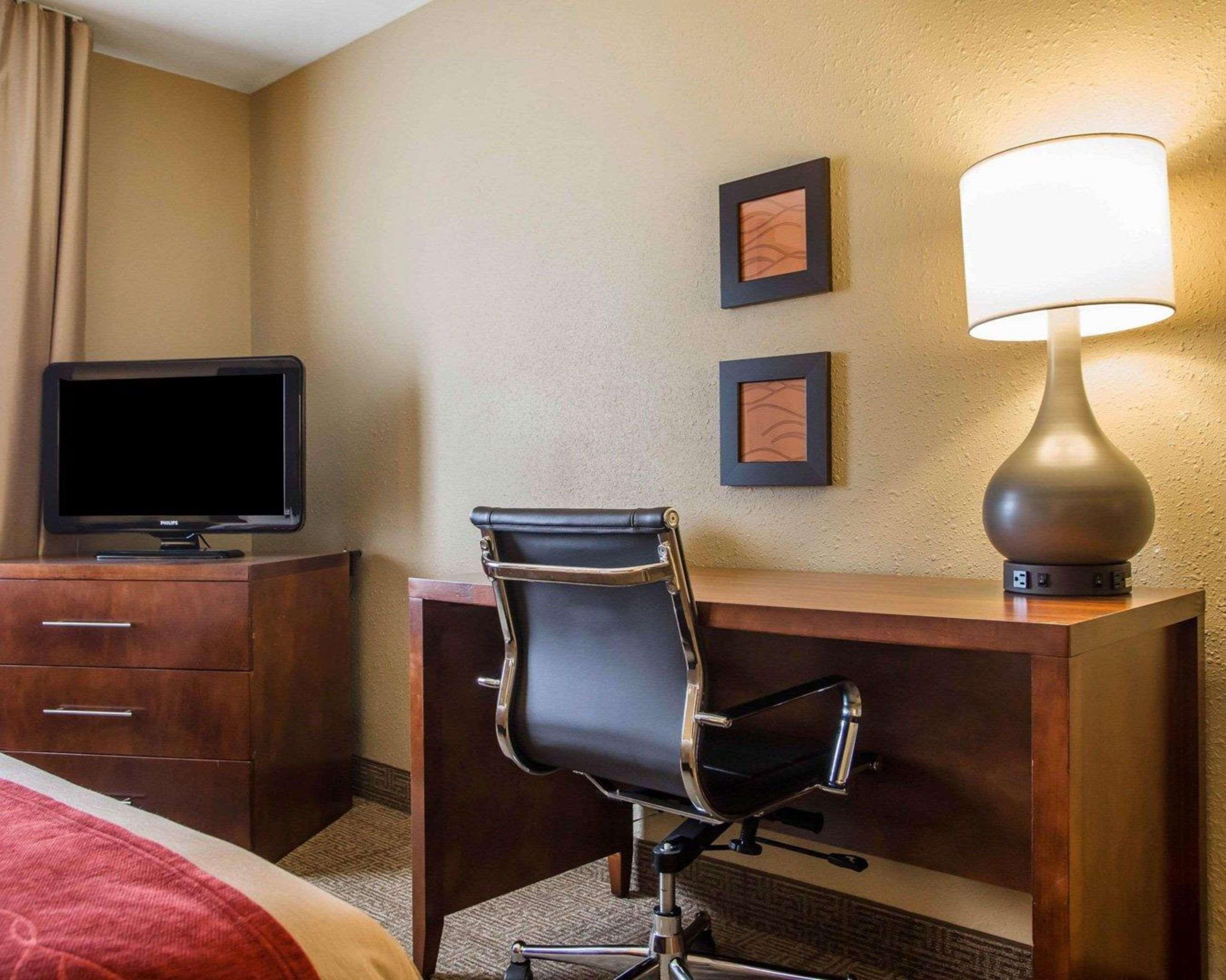 Comfort Inn Rhinelander Εξωτερικό φωτογραφία