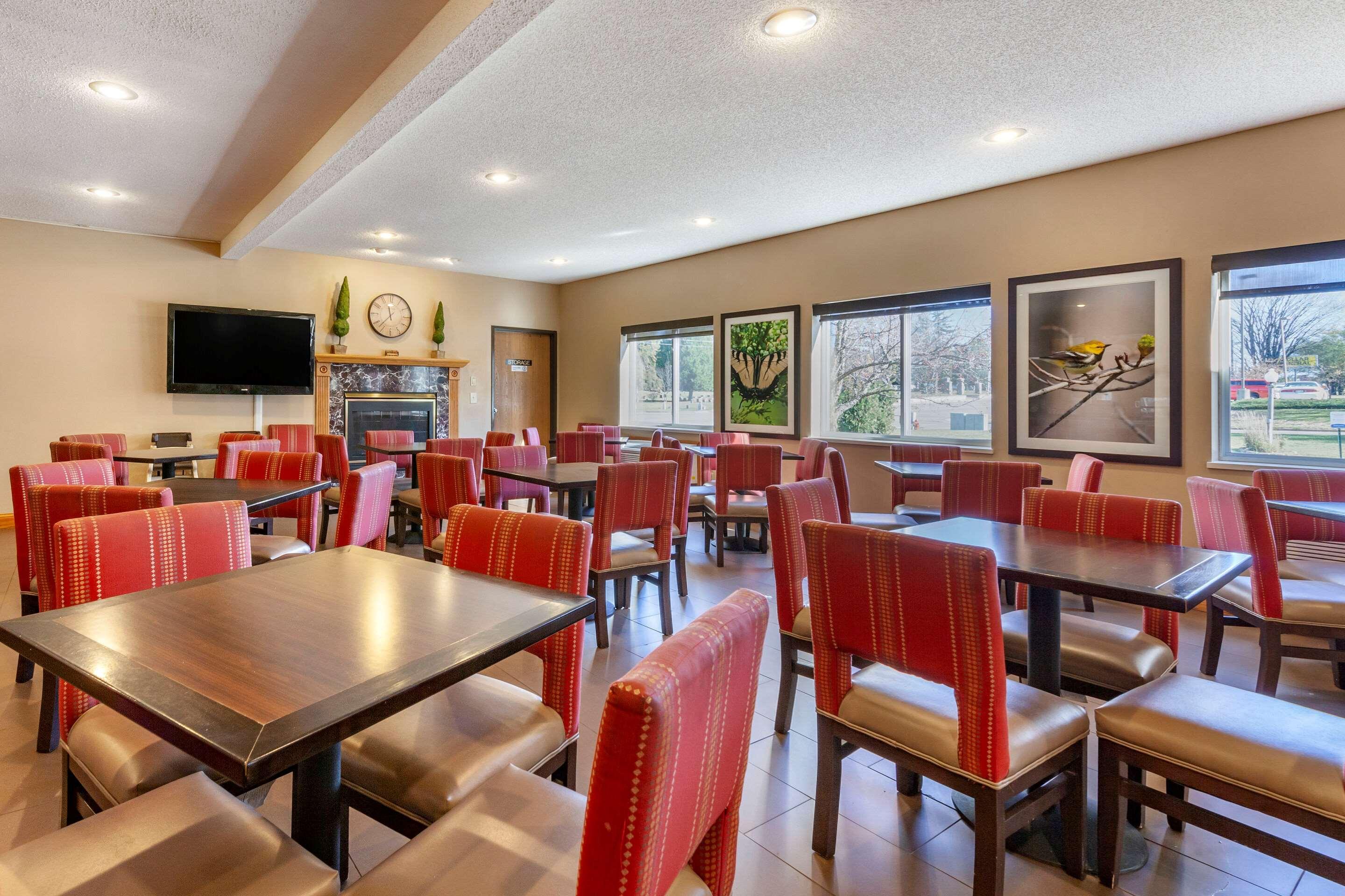 Comfort Inn Rhinelander Εξωτερικό φωτογραφία