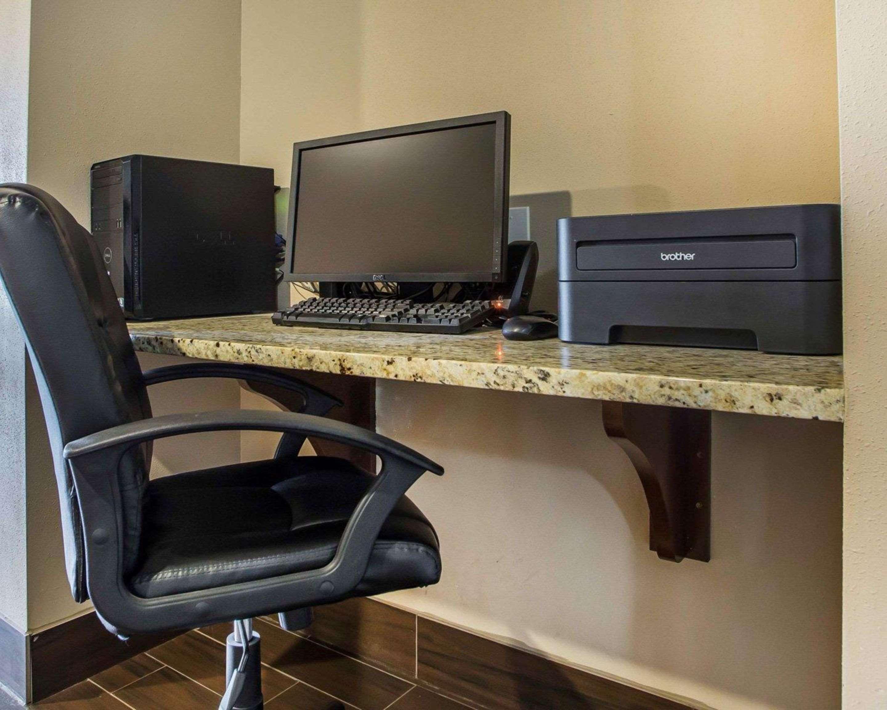 Comfort Inn Rhinelander Εξωτερικό φωτογραφία